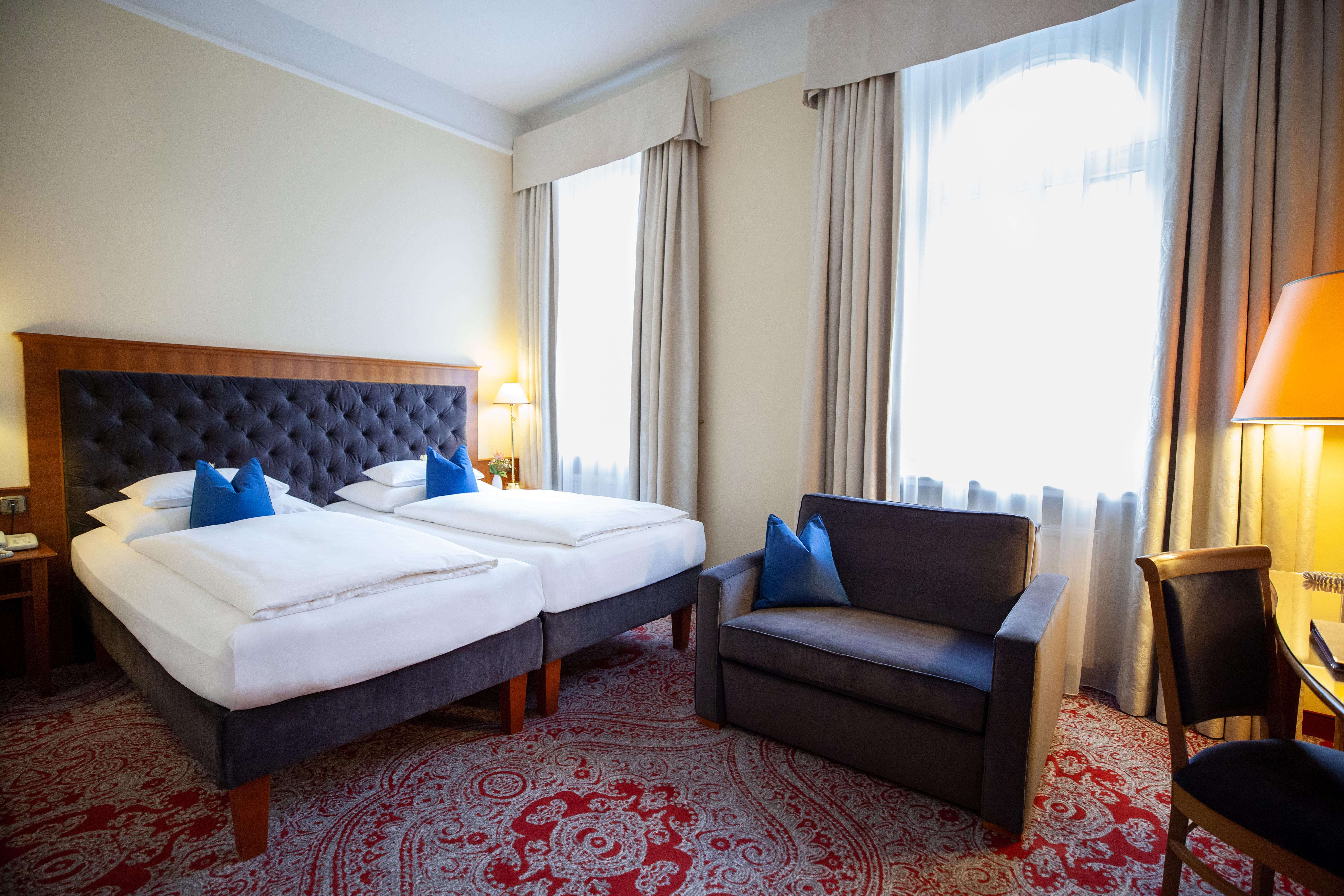 Hotel Kaiserhof Wien Exteriör bild