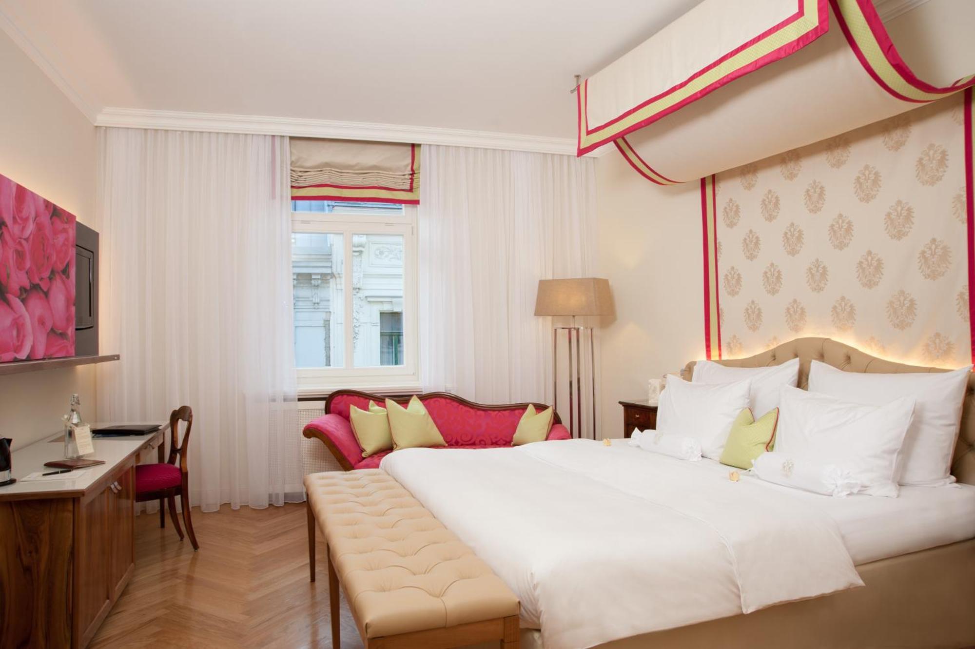 Hotel Kaiserhof Wien Exteriör bild